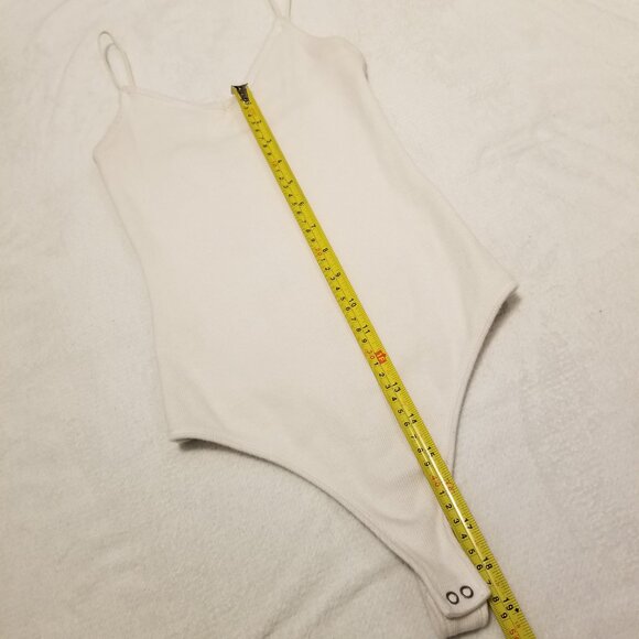 Cotton White Bodysuit Tank Top Ribbed Knit X-Small w/ Snaps Abercrombie & Fitch - Picture 8 of 8